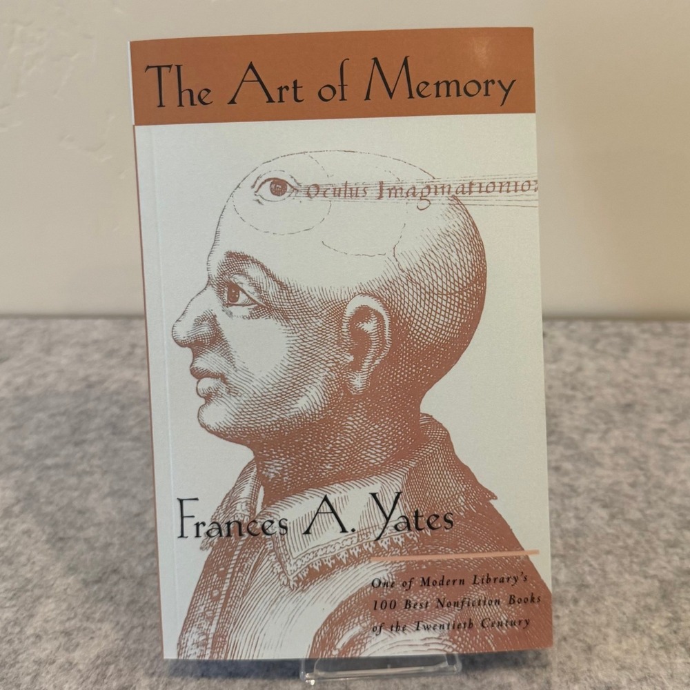 The Art of Memory by Frances A. Yates - History of mnemotechnics - Paperback
